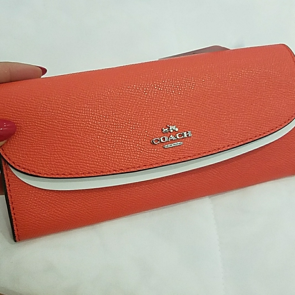 🌹🌹 COACH WALLET 🌹🌹